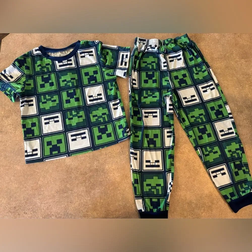 Minecraft 2 Piece Green & Blue Kids Pajamas, Youth Size 8